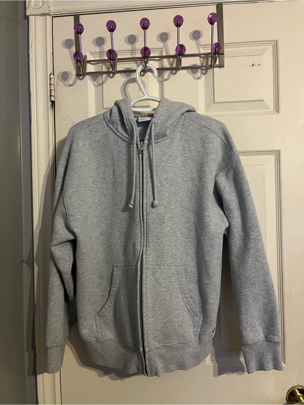 Aritzia Light Gray Zip-Up Hoodie
